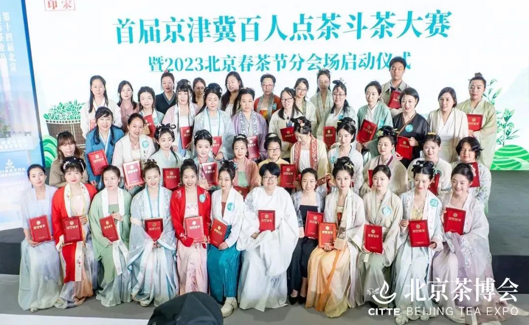 富硒老白茶小茶饼(富硒白茶是白茶吗)-硒宝网