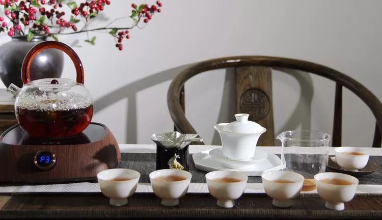 富硒茶能煮着喝吗（喝富硒茶能补硒吗）-硒宝网