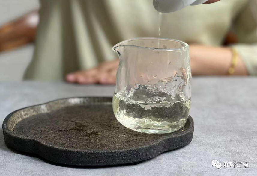 富硒茶过期能喝不(过期茶叶能喝)-硒宝网