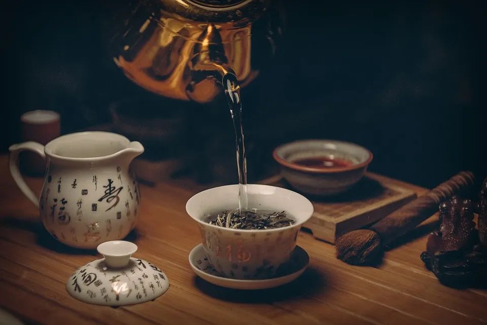 富硒茶怀孕能喝吗(怀孕能喝茶富硒水吗)-硒宝网