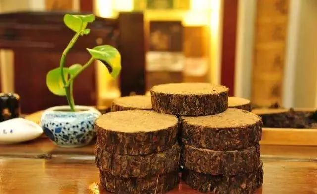 富硒茶哪些人不喝(喝富硒茶能补硒吗)-硒宝网