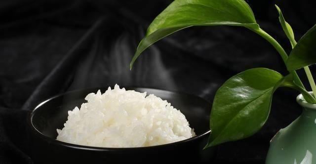 富硒大米做饭颜色(富硒米什么颜色)-硒宝网