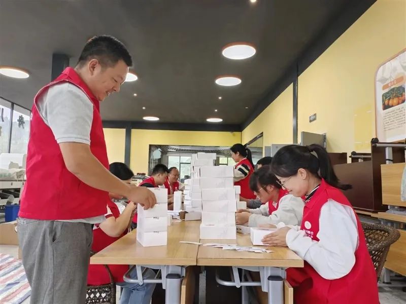 富硒大米成熟季节(富硒大米什么颜色)-硒宝网