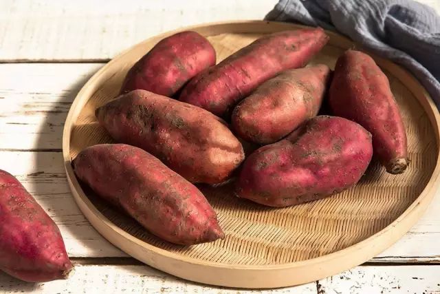 富硒地瓜的卡路里（地瓜卡路里富硒含量多少）-硒宝网