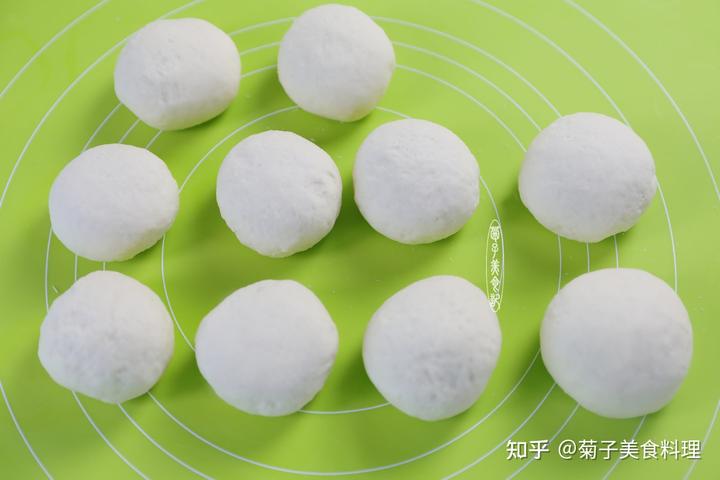 富硒面粉馒头制作(富硒面粉蒸馒头粘粘的)-硒宝网