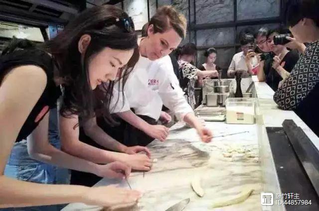 新疆富硒黑麦面粉(富硒黑麦面粉做什么吃)-硒宝网