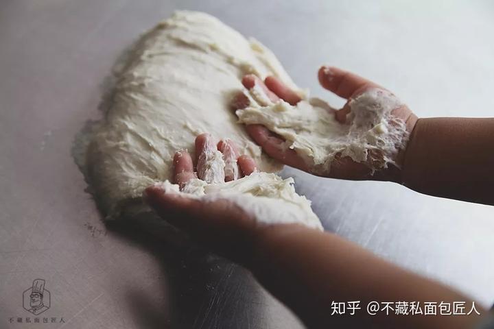 富硒面粉怎么发粘（富硒面粉蒸馒头粘粘的）-硒宝网