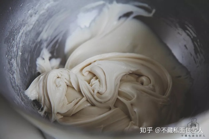 富硒面粉怎么发粘（富硒面粉蒸馒头粘粘的）-硒宝网