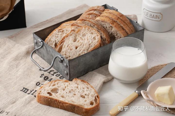 东北富硒全麦面粉（富硒黑麦面粉营养成分表）-硒宝网