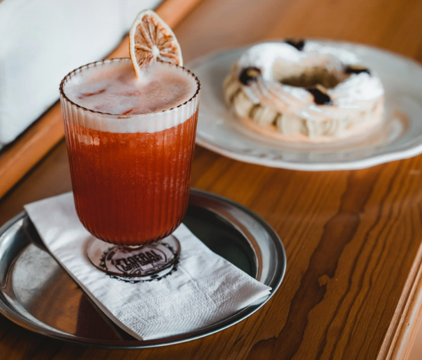 中老年人吃什么钙片补钙效果最好（老年人吃钙片补钙好吗）-硒宝网