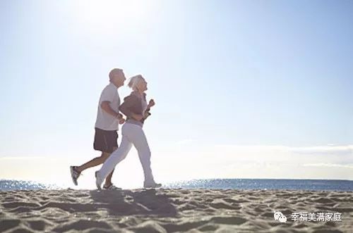 什么钙片补钙效果最好中老年人(中老年补钙片效果排行)-硒宝网