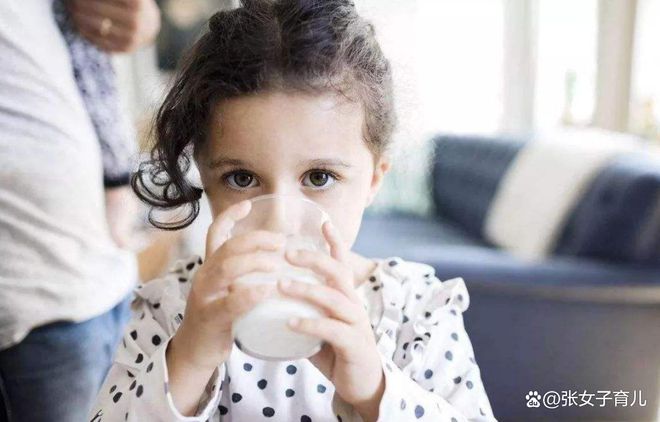 儿童补钙吃什么食物（孩子补钙食品）-硒宝网