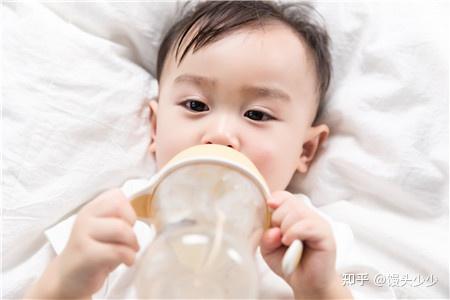 婴儿什么时候补钙（婴儿补钙时候吃什么）-硒宝网