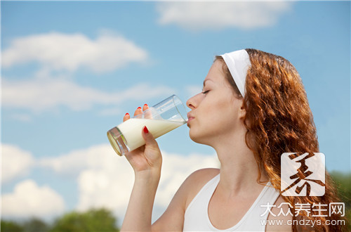 牛奶可以补钙吗(牛奶补钙可以加热吗)-硒宝网