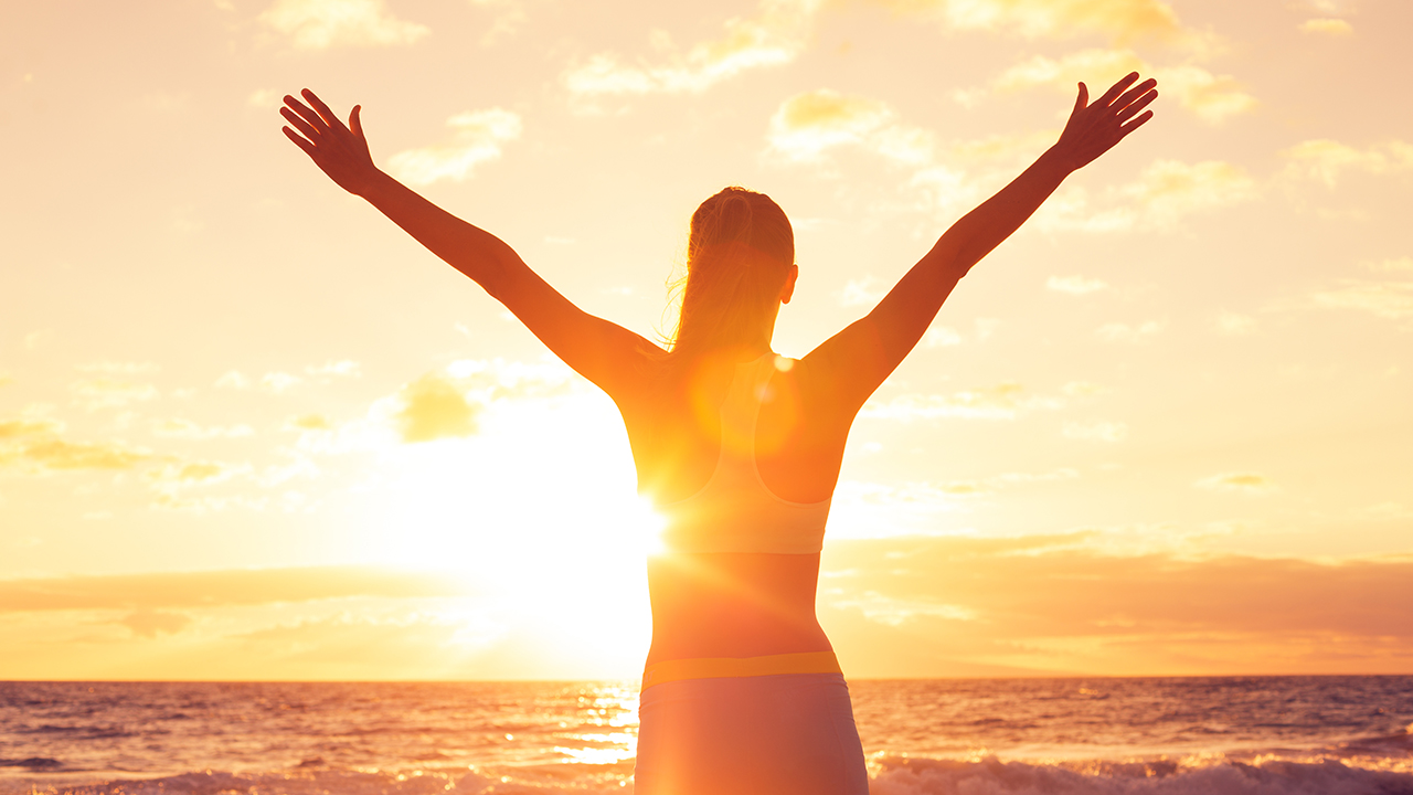 晒太阳补钙的最佳时间(晒补钙太阳最佳时间是几点)-硒宝网