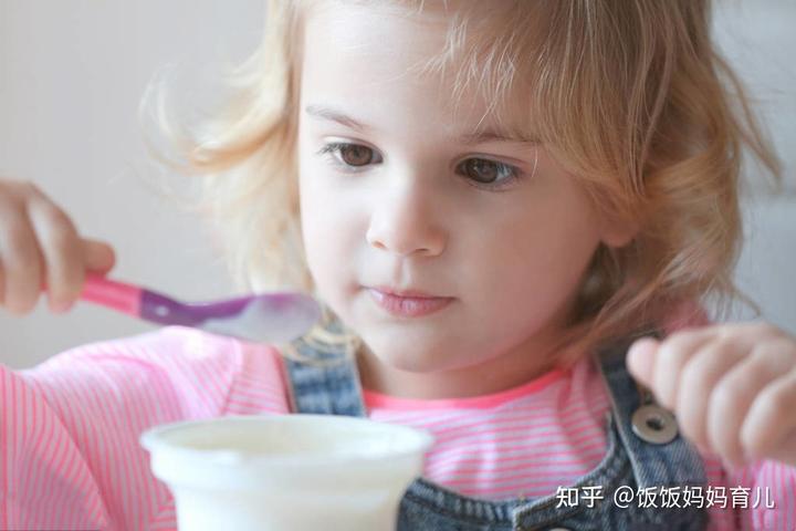 小孩补钙什么时间段最好(小孩补钙啥时间吃好)-硒宝网