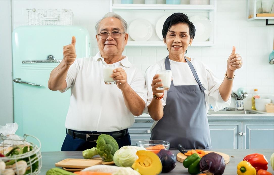 中老年如何补钙(中老年补钙哪种药好)-硒宝网