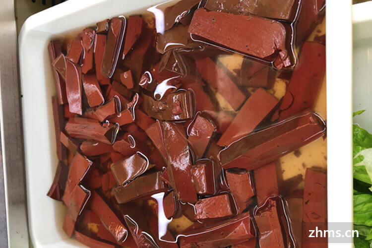 孕妇吃什么最补铁(孕妇吃补铁的大便墨绿色)-硒宝网