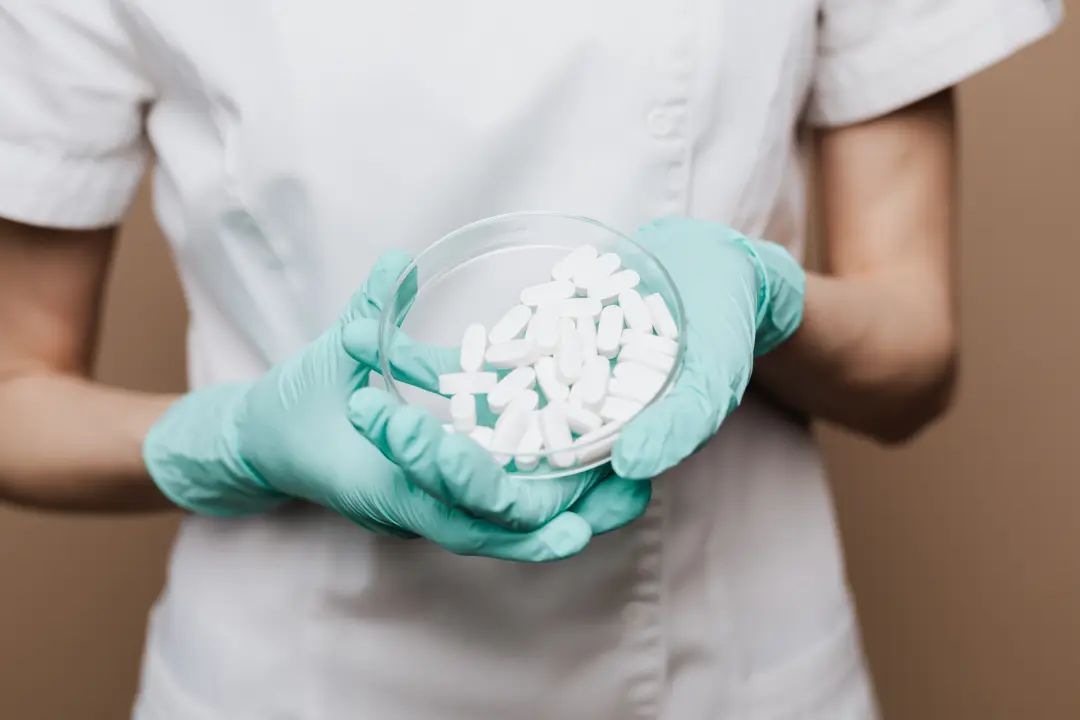 中年人补钙吃什么钙片(中年补钙吃钙片人会变瘦吗)-硒宝网