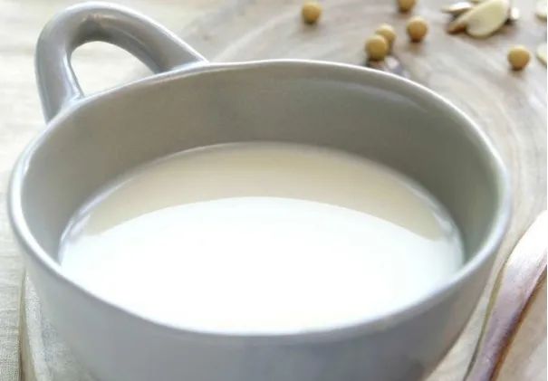 鸡蛋补钙吗（鸡蛋补钙吗含钙吗）-硒宝网