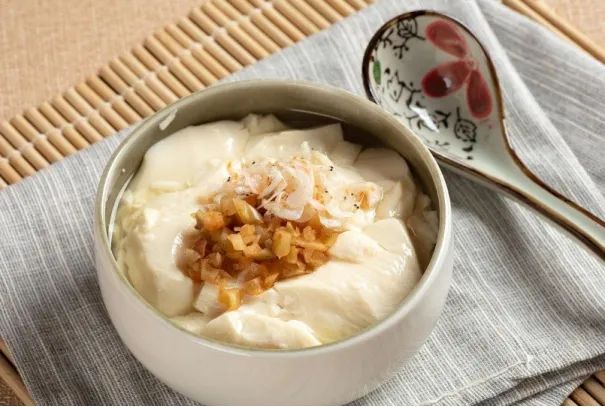 鸡蛋补钙吗（鸡蛋补钙吗含钙吗）-硒宝网