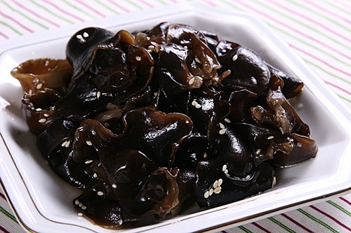 哪些食物是补铁的(补铁食补)-硒宝网