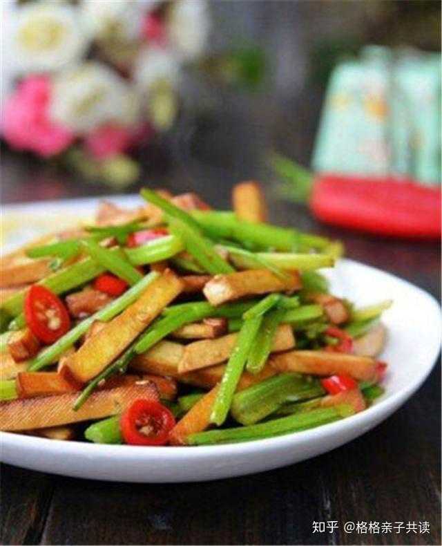 小孩子补钙吃什么食物(食物补钙吃孩子小便发黄)-硒宝网