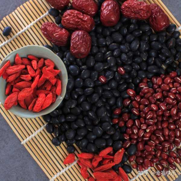 孕妇补铁吃什么药(孕妇吃补铁的药吃多长时间)-硒宝网