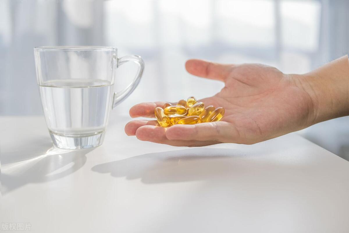 男性吃叶酸锌硒宝(吃锌硒叶酸片能治白发)-硒宝网