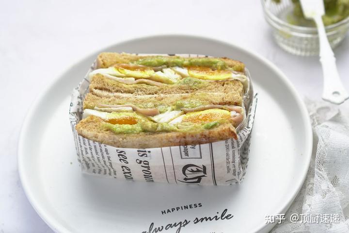 女人吃锌硒宝饭后(锌硒宝为什么饭前吃)-硒宝网