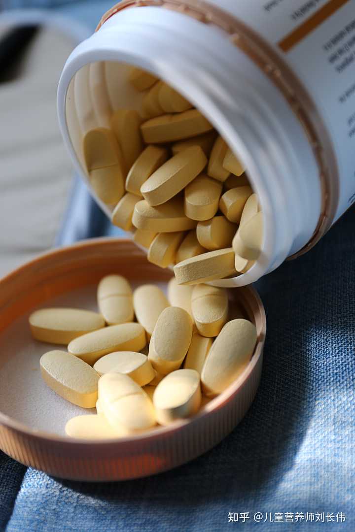 怀孕多久可以补钙(怀孕补钙可以吃钙尔奇吗)-硒宝网