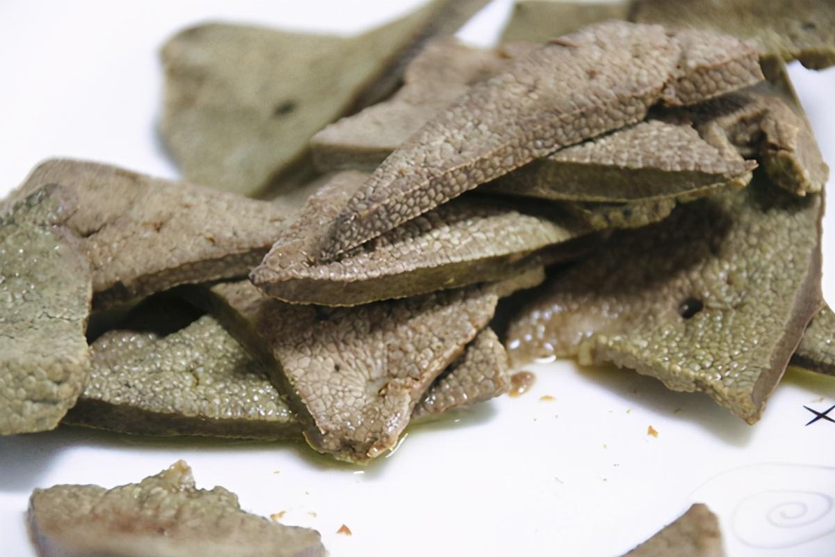 白头发是缺什么微量元素(缺什么微量元素头发白)-硒宝网