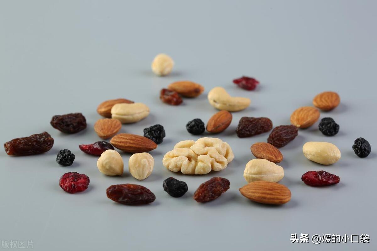 吃什么食物补锌（吃甚补锌）-硒宝网