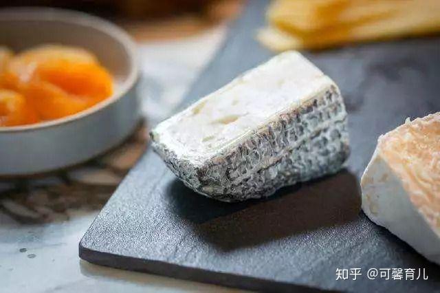 婴儿补钙的食物有哪些（婴儿食物补钙有那些）-硒宝网