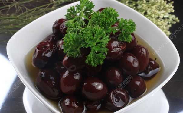 孕妇吃啥补铁(孕妇吃补铁的大便墨绿色)-硒宝网