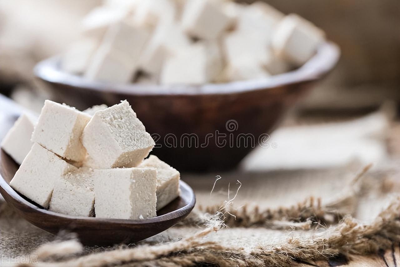 豆腐能补钙吗(豆腐能补钙还是骨头汤补钙)-硒宝网