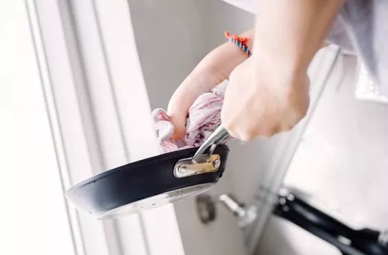 鸡蛋壳可以补钙吗(补钙可以直接吃鸡蛋壳吗)-硒宝网