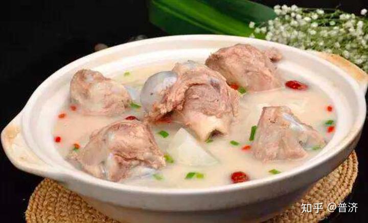 大骨汤补钙吗（骨头汤能补钙）-硒宝网