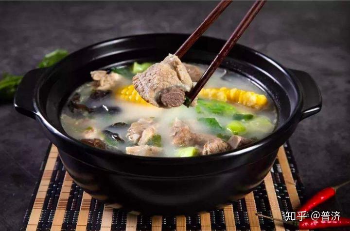 大骨汤补钙吗（骨头汤能补钙）-硒宝网