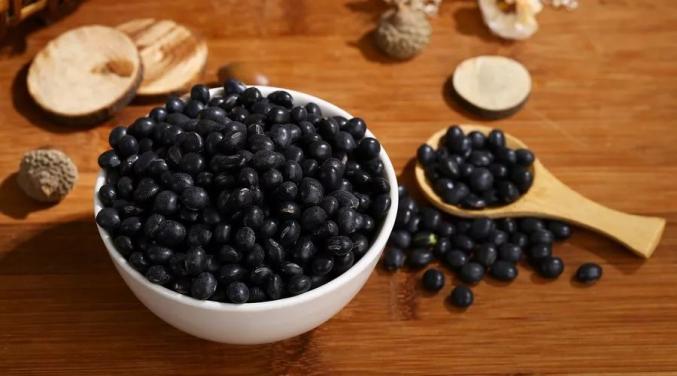 高血压可以补钙吗（血压高能补钙片吗）-硒宝网