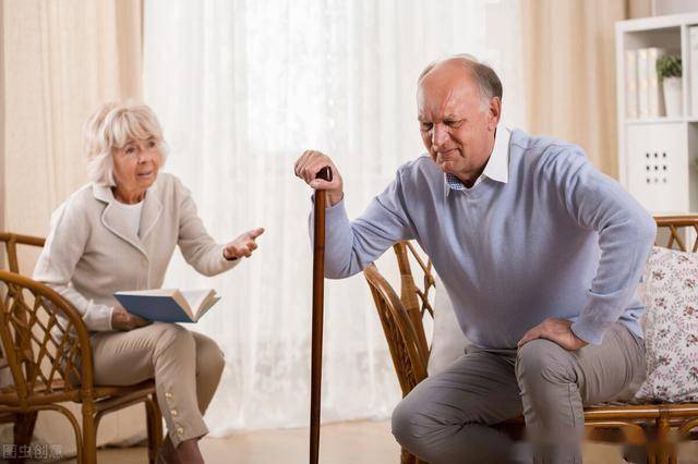 氨糖能补钙吗（补钙氨糖软骨素好还是钙片好）-硒宝网