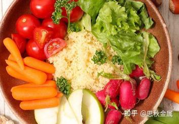 蛋黄可以补铁吗(蛋黄补铁可以长高吗)-硒宝网