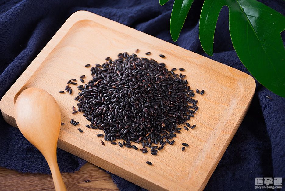 胡萝卜补铁吗(胡萝卜和补铁的药能一起吃吗)-硒宝网