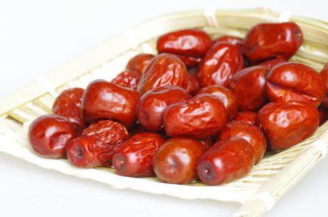 吃红枣可以补铁吗（红枣吃补铁可以补血吗）-硒宝网