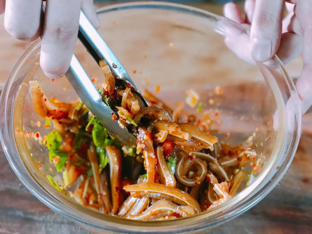 给猪补硒吃什么最好(猪补硒有什么好处)-硒宝网