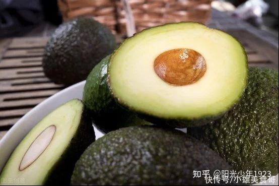 吃什么补硒和钾元素(钾的作用和补硒的好处)-硒宝网