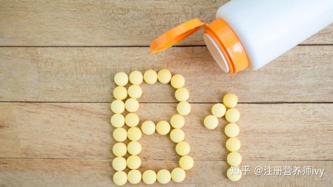 神经性偏头痛补硒吗（神经性头痛缺什么维生素）-硒宝网