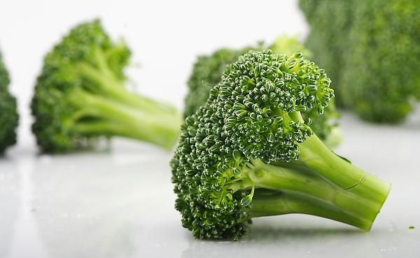 婴儿 补钙(婴儿补钙吃什么最好)-硒宝网