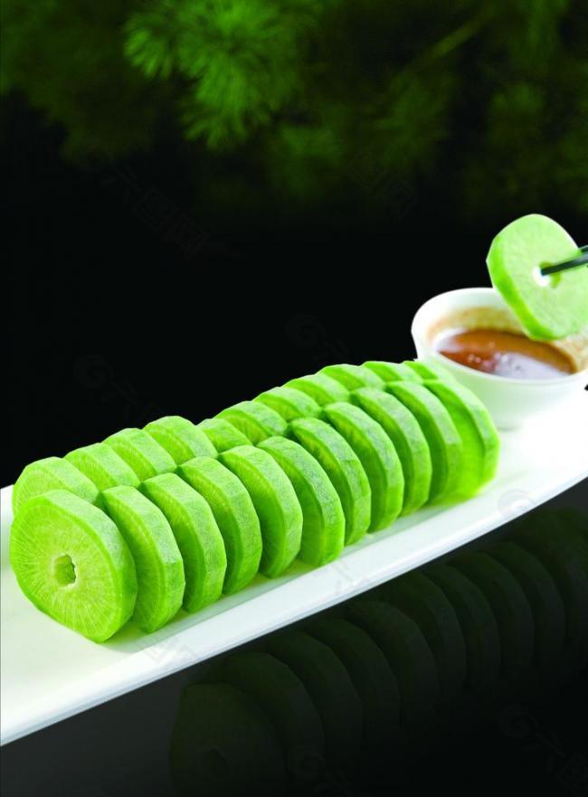 什么食物补钙最好（食物补钙好还是钙片好）-硒宝网