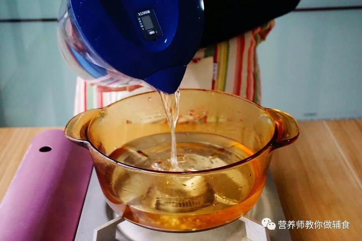 婴儿吃什么补钙(婴儿补钙吃什么最好)-硒宝网